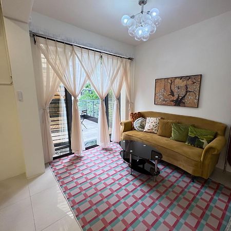 Kaohsiung Raifong Corner Homestay Luaran gambar