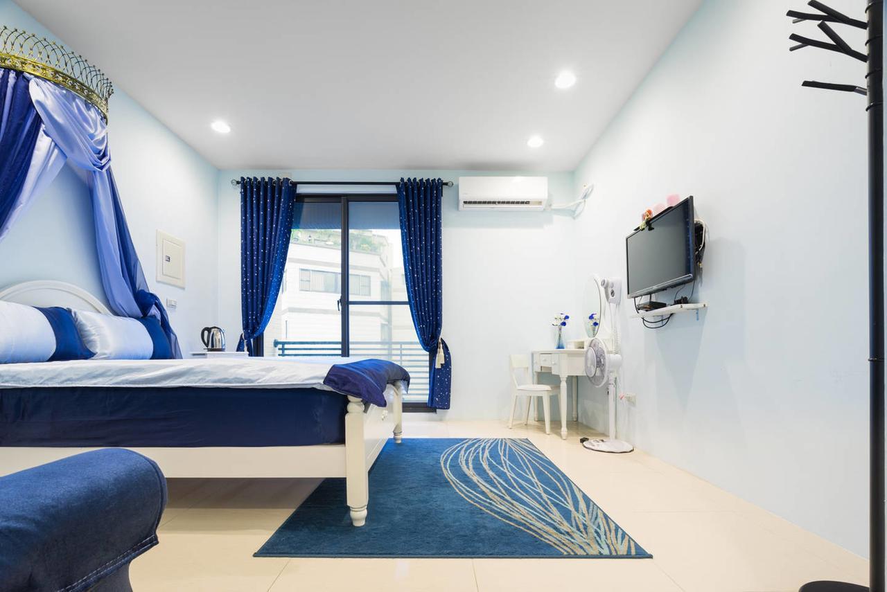 Kaohsiung Raifong Corner Homestay Luaran gambar