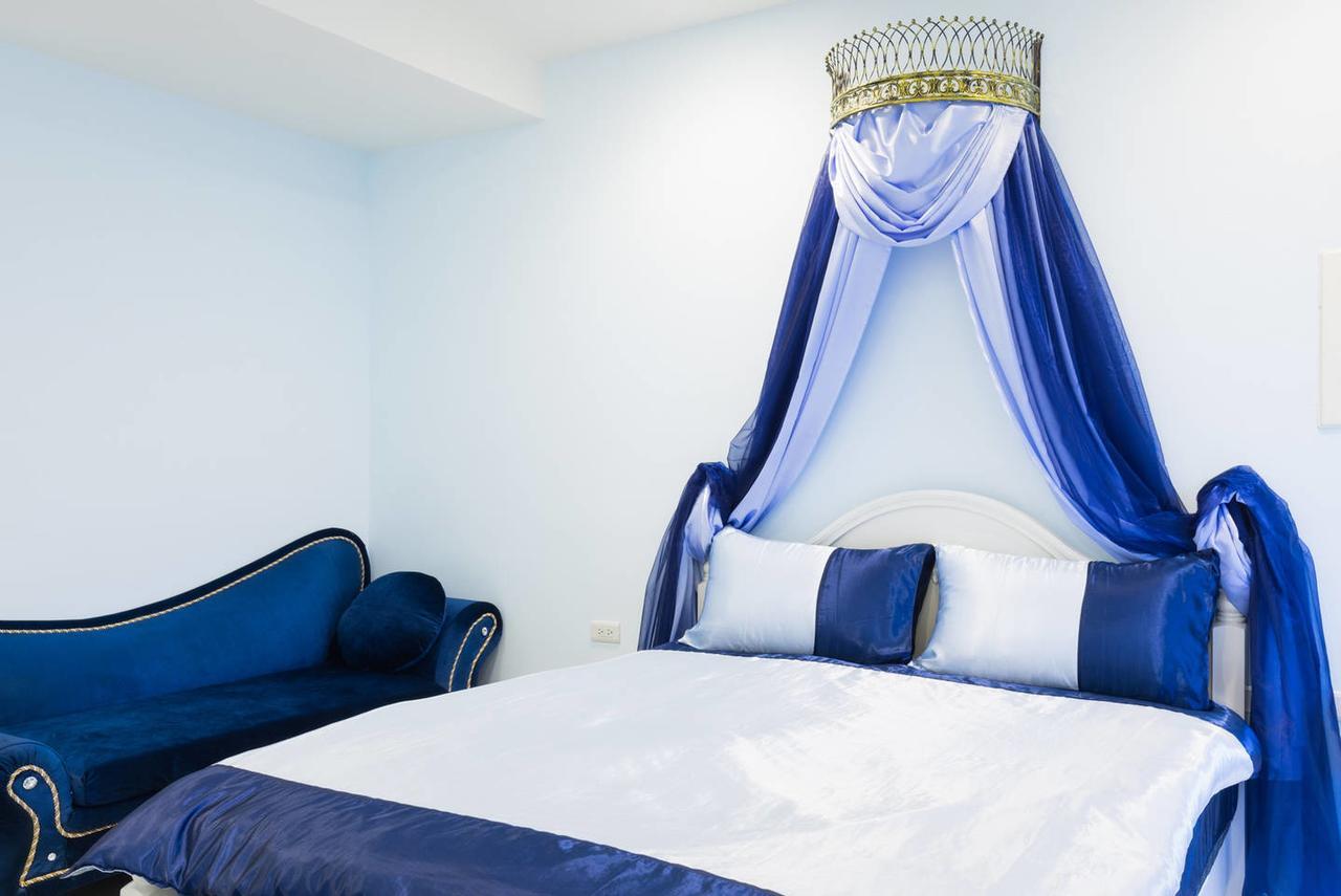 Kaohsiung Raifong Corner Homestay Luaran gambar