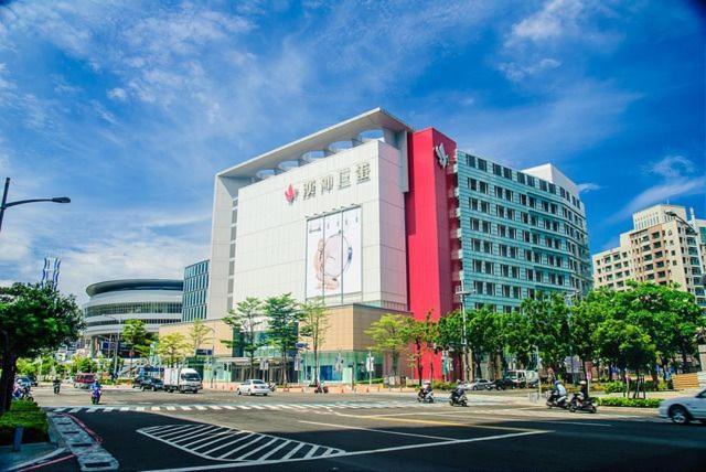 Kaohsiung Raifong Corner Homestay Luaran gambar